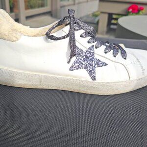 L'Idea by Lori White Leather Distressed Sneakers, Size 39 or 8.5